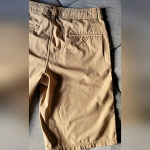O'Neil Hybrid Khaki Shorts